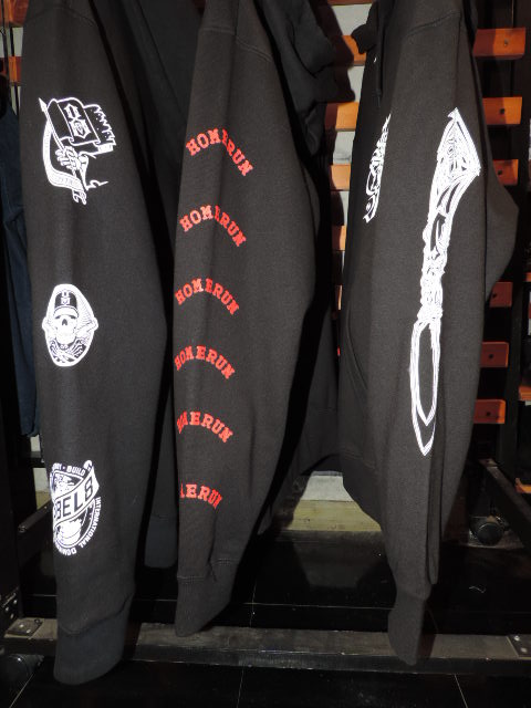 rah sleeve print 2.JPG